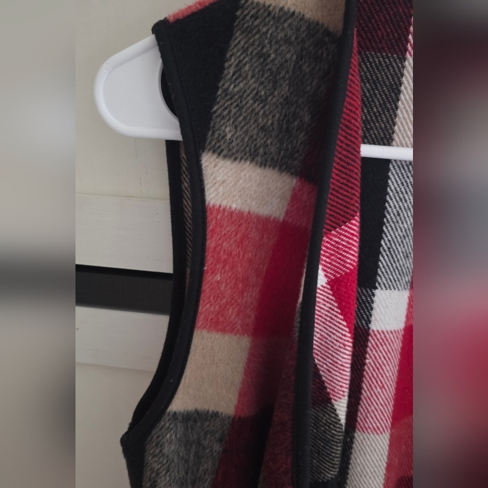 Plaid Women's Vest - Red and Black - Picture 2 of 5